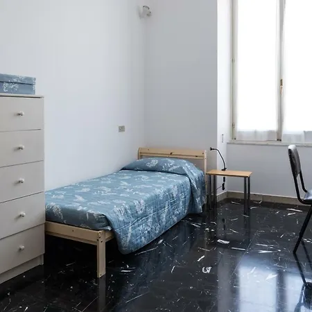 公寓 Giringirola House 热那亚