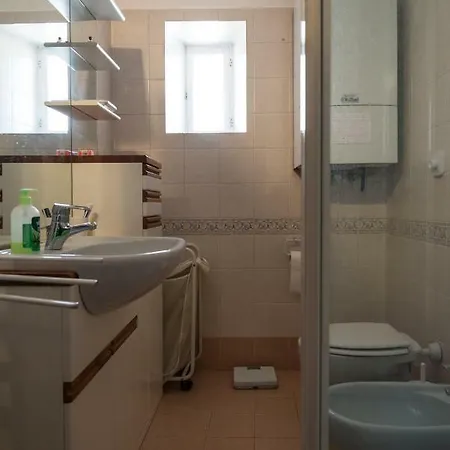 Giringirola House Appartement